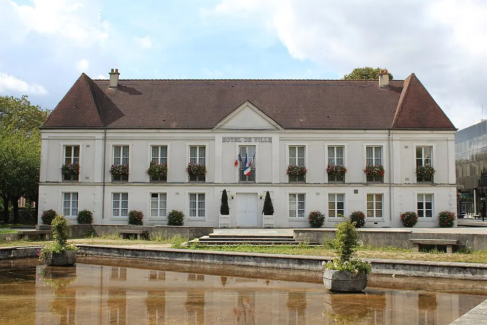 Vue à Lognes (77185) pour votre Remplacement de Pare-Brise